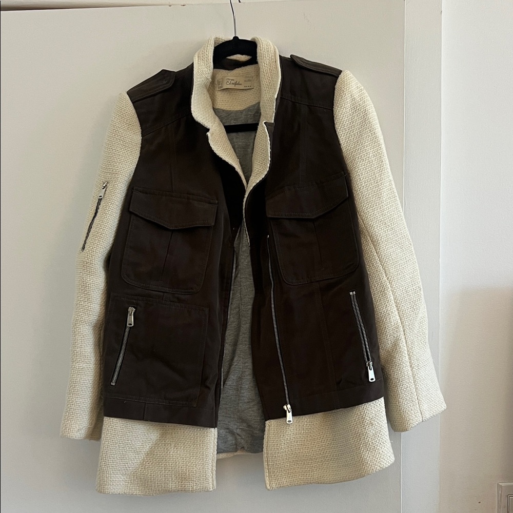 Zara TRAFALUC Cream Textured Jacket